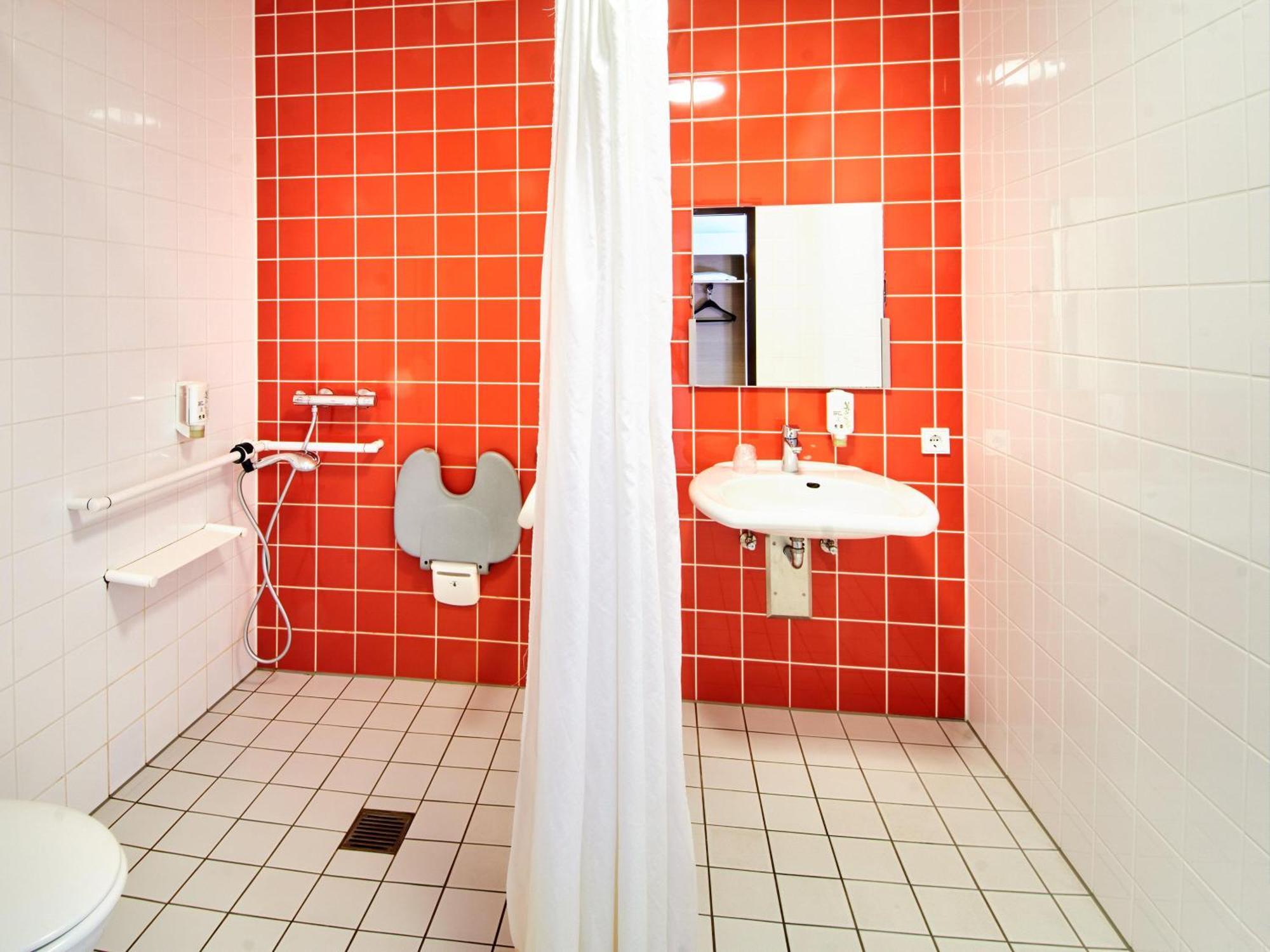 Отель B&B Hotel Aschaffenburg